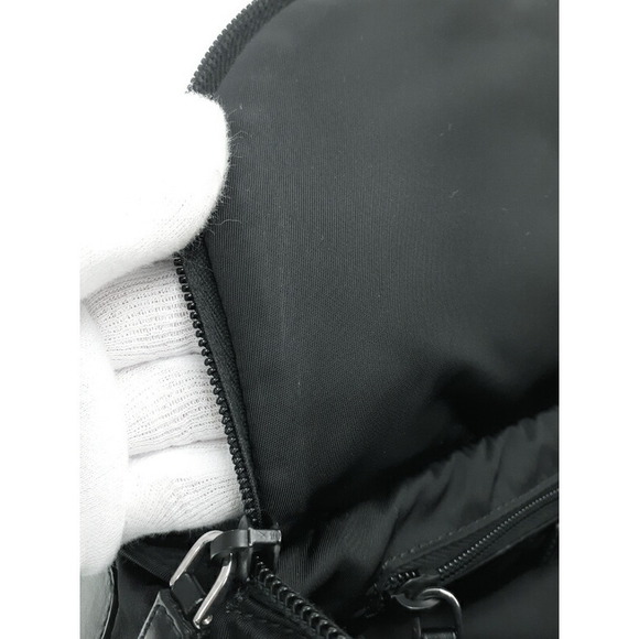 Prada Re Nylon Quilted Body Bag - Picture 7 of 9